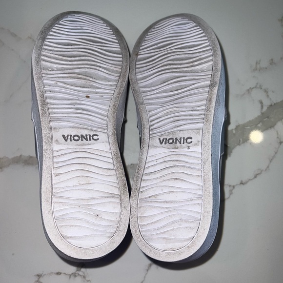 Vionic Shoes - Picture 3 of 6
